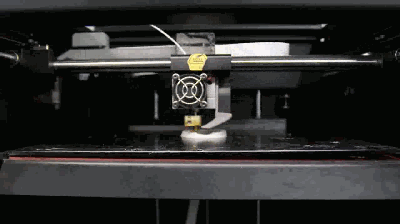 3d打印機該怎么操作？3D打印機行業發展如何？
